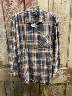 Flannel Shirt w/Raw Edge