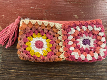 Load image into Gallery viewer, Crochet Coin Purse