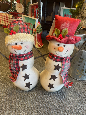 Mr. & Mrs. Snowman w/Twig Arms