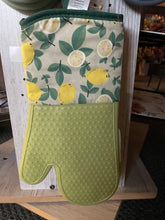 Load image into Gallery viewer, Silicone Oven Mitt