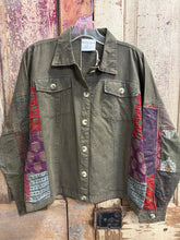 Load image into Gallery viewer, Military Green Patchwork Jacket