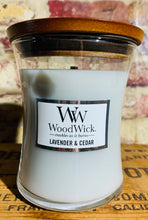 Load image into Gallery viewer, WoodWick Candles