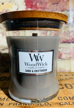 Load image into Gallery viewer, WoodWick Candles