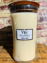 Load image into Gallery viewer, WoodWick Candles